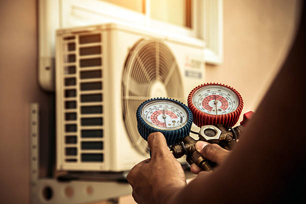 Professional Hvac Maintenance technician working in Malverne, NY